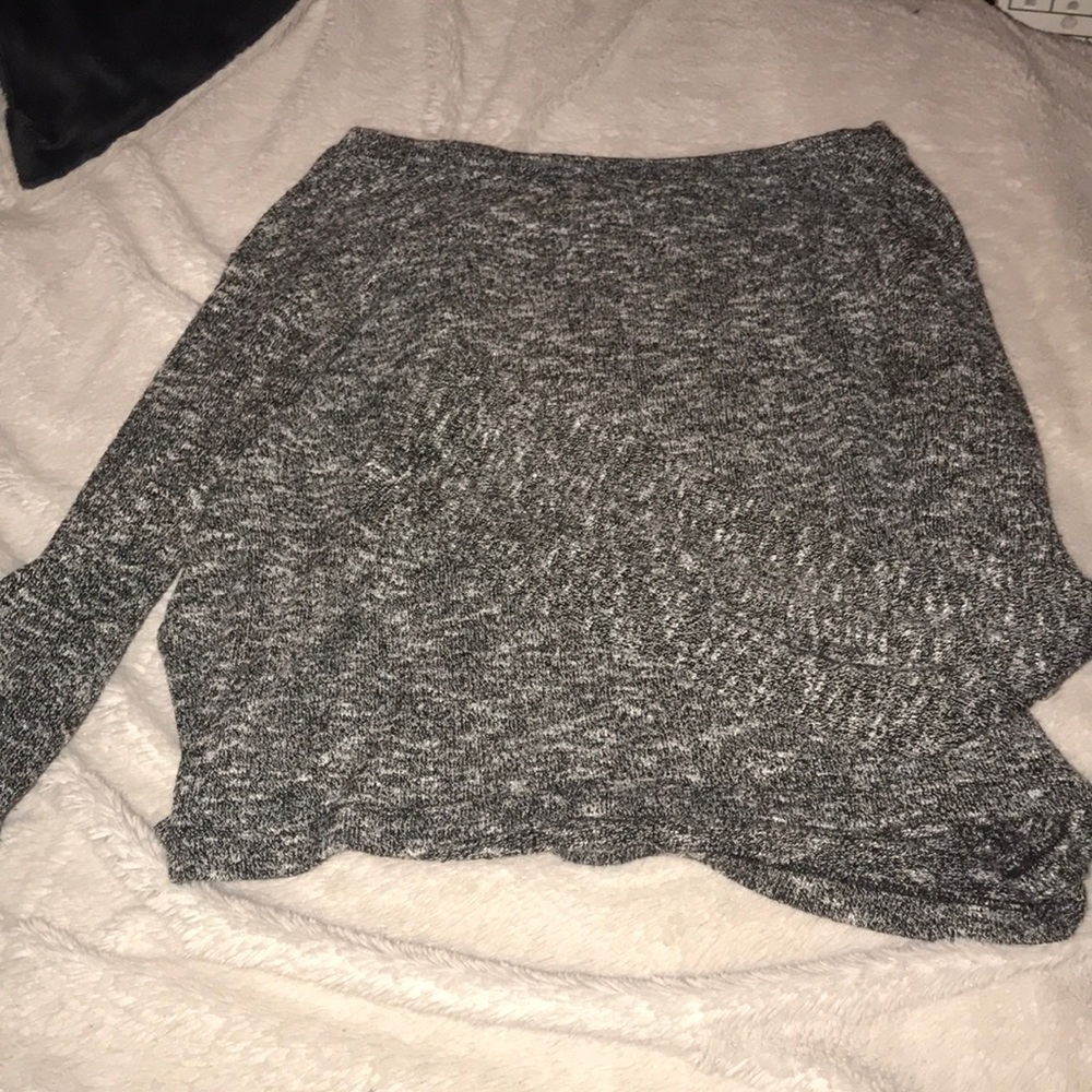 Long sleeve crop top